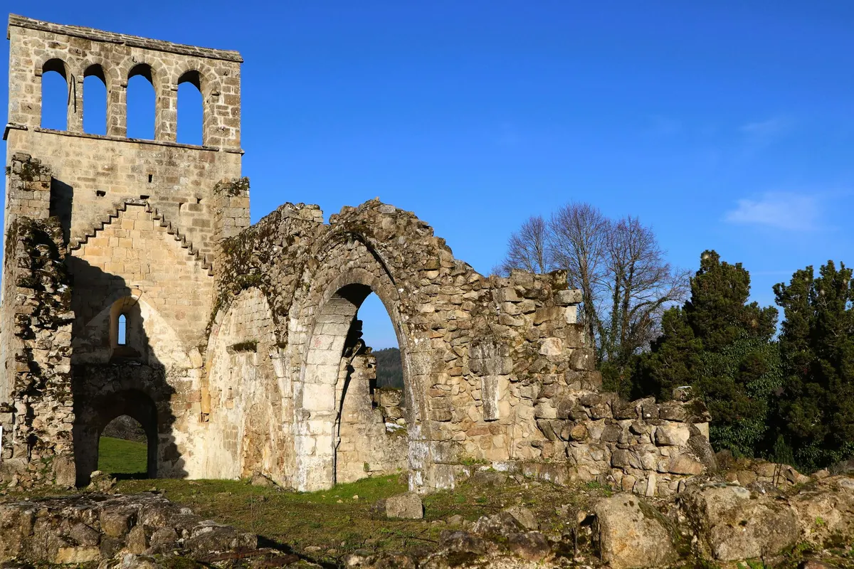 Visiting Monasteries in Winter: Light, Access, and What's Open